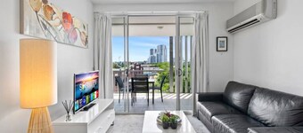 Artsy Destination! Compact & Cosy 2 BR Apart @ Val