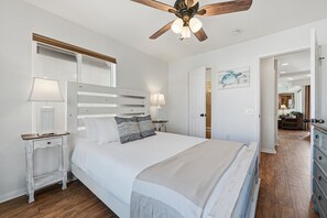 3 habitaciones, tabla de planchar con plancha, wifi y ropa de cama 