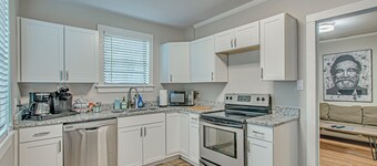 The Esben-ordered, musical, beautiful 1/1apartment with zero cleaning fees