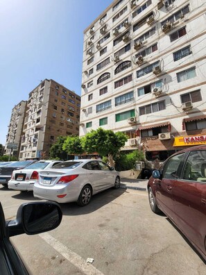 Exterior - Unique Apartment in Sheraton Heliopolis Al Matar (Cairo)