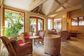 Interior - Hotel Val De Loire (Azay-le-Rideau)