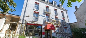 Hotel Val De Loire