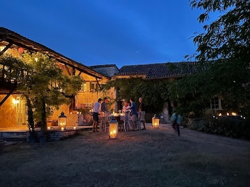 Enceinte de lâhĂ©bergement