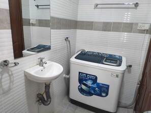 Dusche, Handtücher, Seife