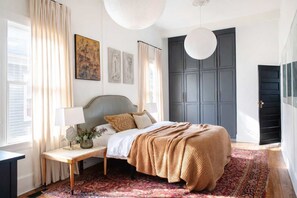 3 多间卧室、办公桌、熨斗/熨衣板、WiFi