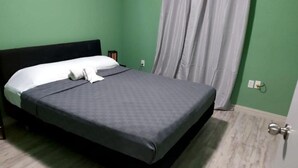 2 bedrooms, WiFi, bed sheets