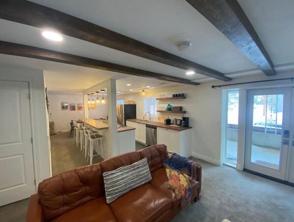 TV connectée, cheminée