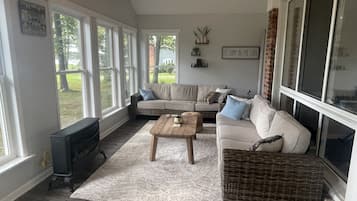 Smart TV, fireplace, foosball, books