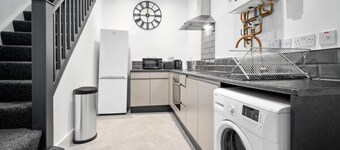 Comfortable Apartment * Netflix & Wifi *