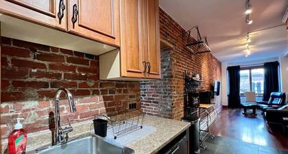 Upscale Condo in Saint-Jean-Baptiste