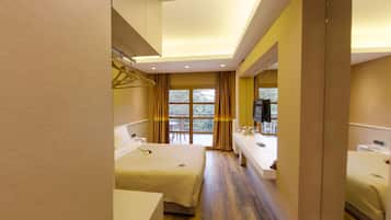 Comfort tweepersoonskamer | Een minibar, gratis wifi, beddengoed