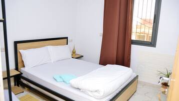 1 habitación, wifi gratis y ropa de cama