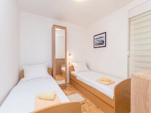 2 Schlafzimmer, Internetzugang, Bettwäsche