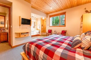 4 bedrooms, desk, iron/ironing board, travel crib - ICONIC Eagle Lodge | Pool + Private Hot Tub | Ski In/Out – CLOSEST House to Hill (Panorama)