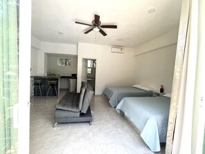 1 bedroom, WiFi, bed sheets