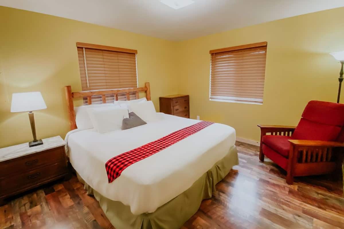 Superior Cabin | 1 bedroom, free WiFi, bed sheets