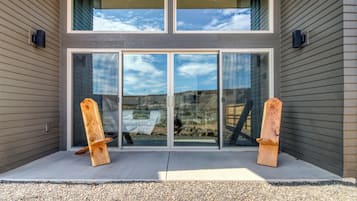 Premium Cabin, Mountain View | Terrace/patio