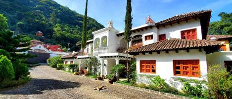 Overnatningsstedets facade