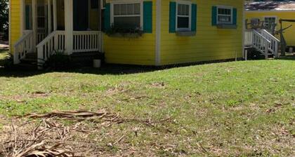 15) Mocking Bird Cottage