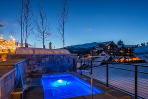 Pool - Breckenridge Peak 8 1BR - Luxury resort ski in/Ski out (Breckenridge)