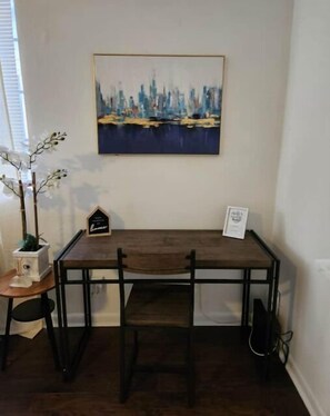 Interior - Charming Murry Hill Apartment (Jacksonville)