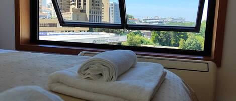 2 bedrooms, free WiFi, bed sheets
