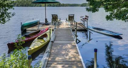 Maine Cottage w/ Dock & Kayaks, Near Augusta!