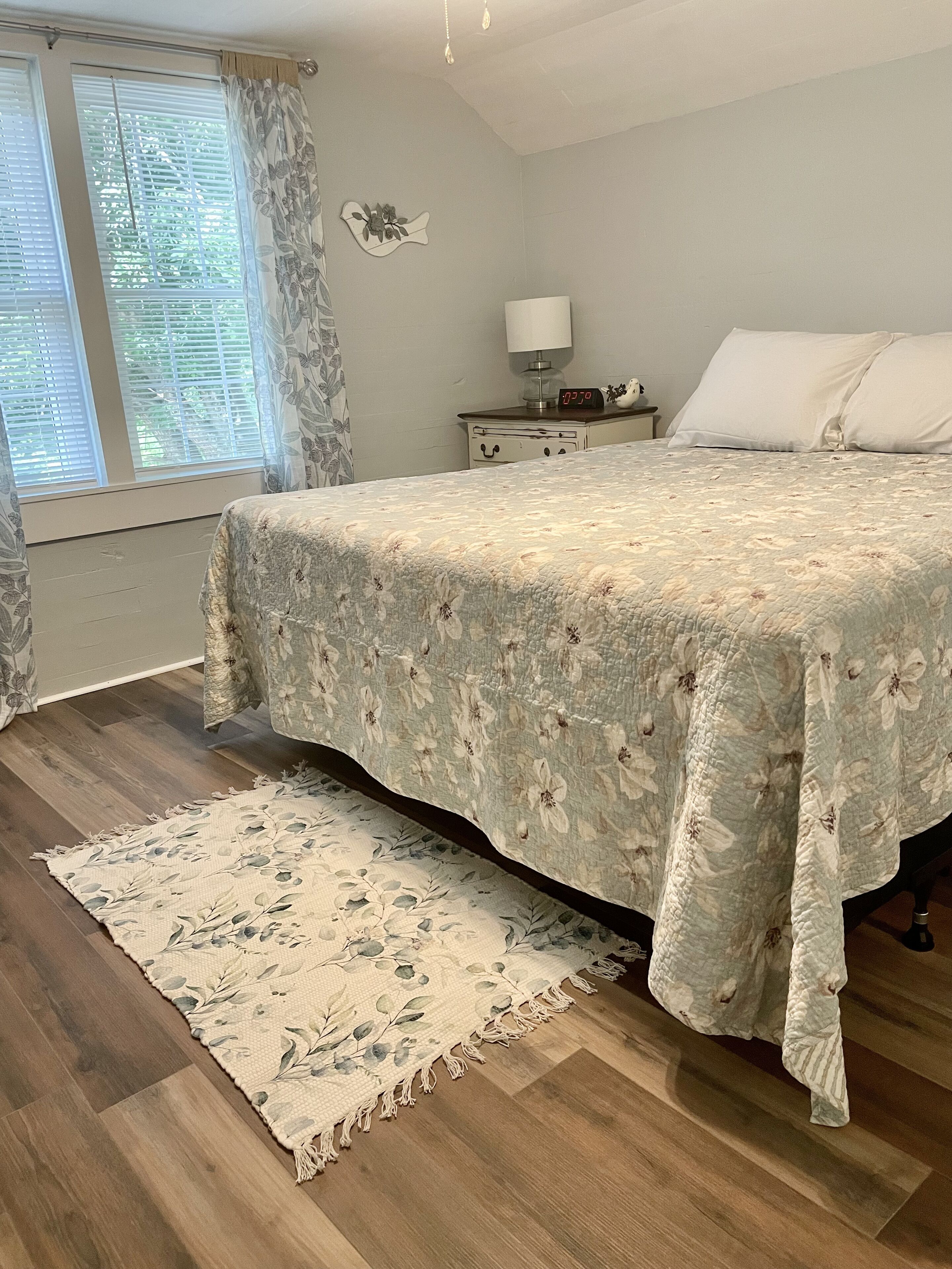 4 bedrooms, free WiFi, bed sheets