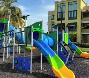 Children’s area - My Paradise to you-Mi Paraiso a ti (Loiza)