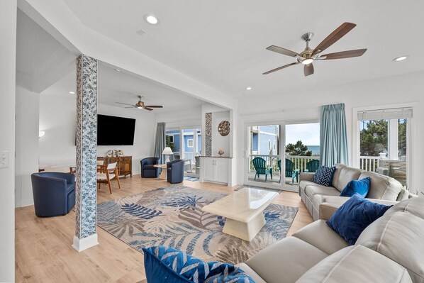 Smart TV, videojuegos y reproductor de DVD 