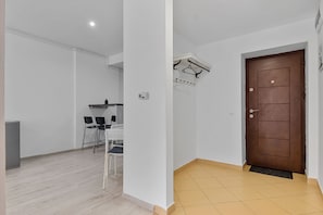 Appartement Familial | 1 chambre, bureau, Wi-Fi gratuit, draps fournis
