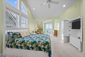 5 bedrooms, WiFi, bed sheets