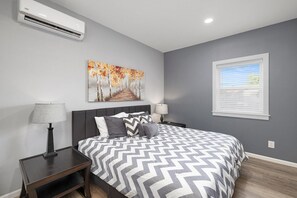 1 bedroom, WiFi, bed sheets