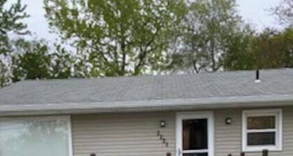 Fortress of Solitude Part Deux/3 bedroom