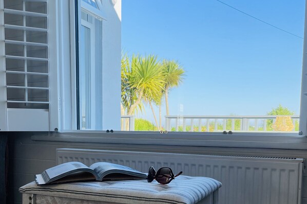 Interior detail - Wavecrest Holiday Cottage (Garryvoe)
