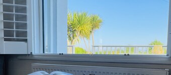 Wavecrest Holiday Cottage