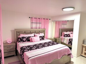 4 soverom, safe på rommet, skrivebord og wi-fi