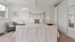 1 chambre, fer et planche à repasser, Wi-Fi gratuit, draps fournis