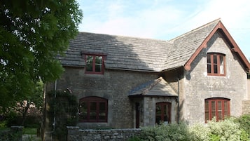 Family Double or Twin Room | Courtyard view