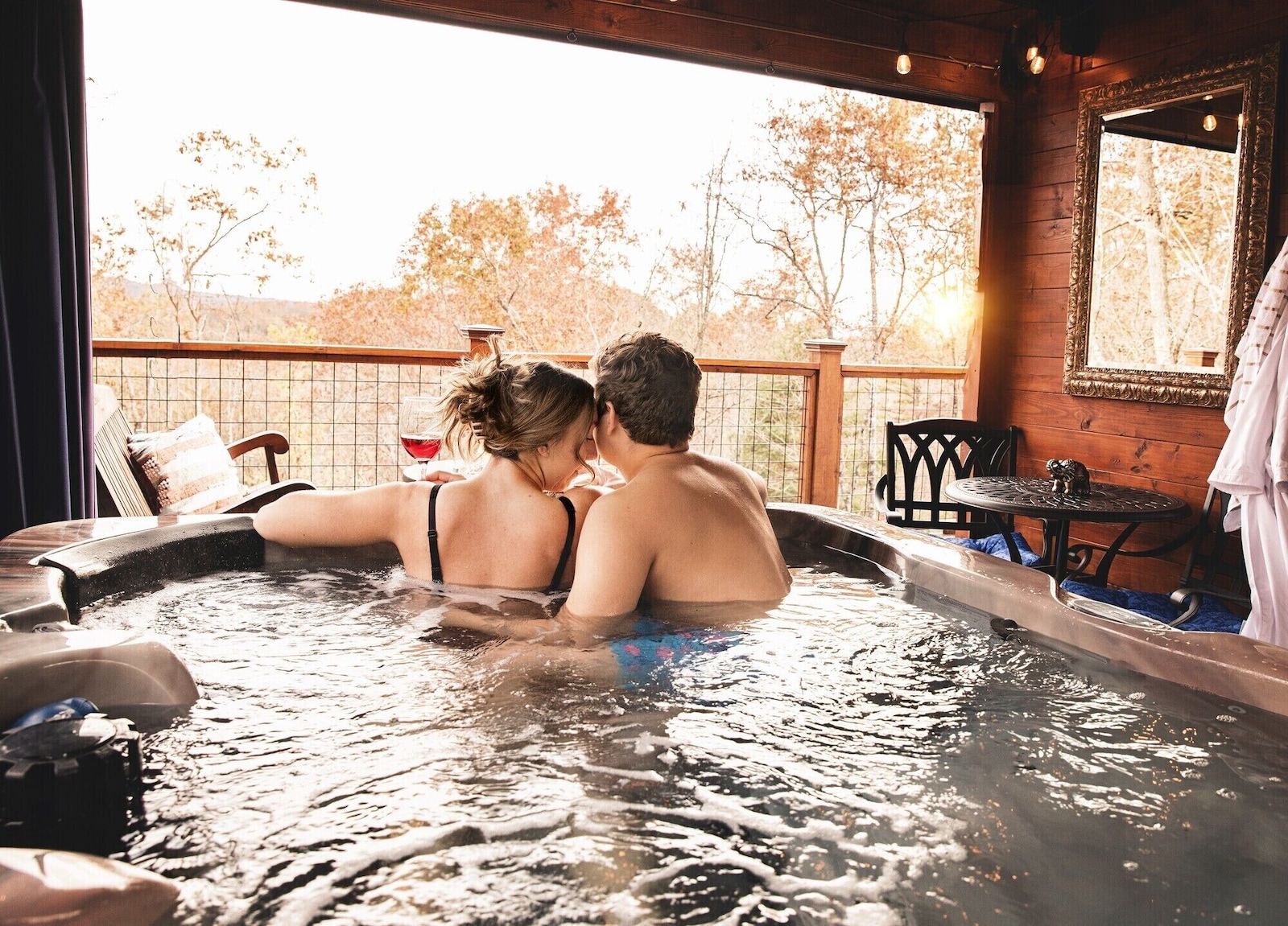 Adults-only Mountain Retreat! Anniversary, Honeymoon, Romantic Getaways.