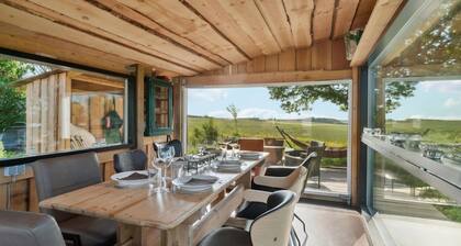 Awesome apartment in Balle with WiFi