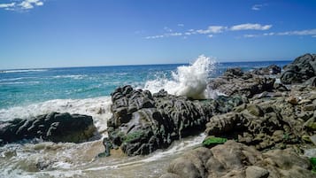 Una playa cerca