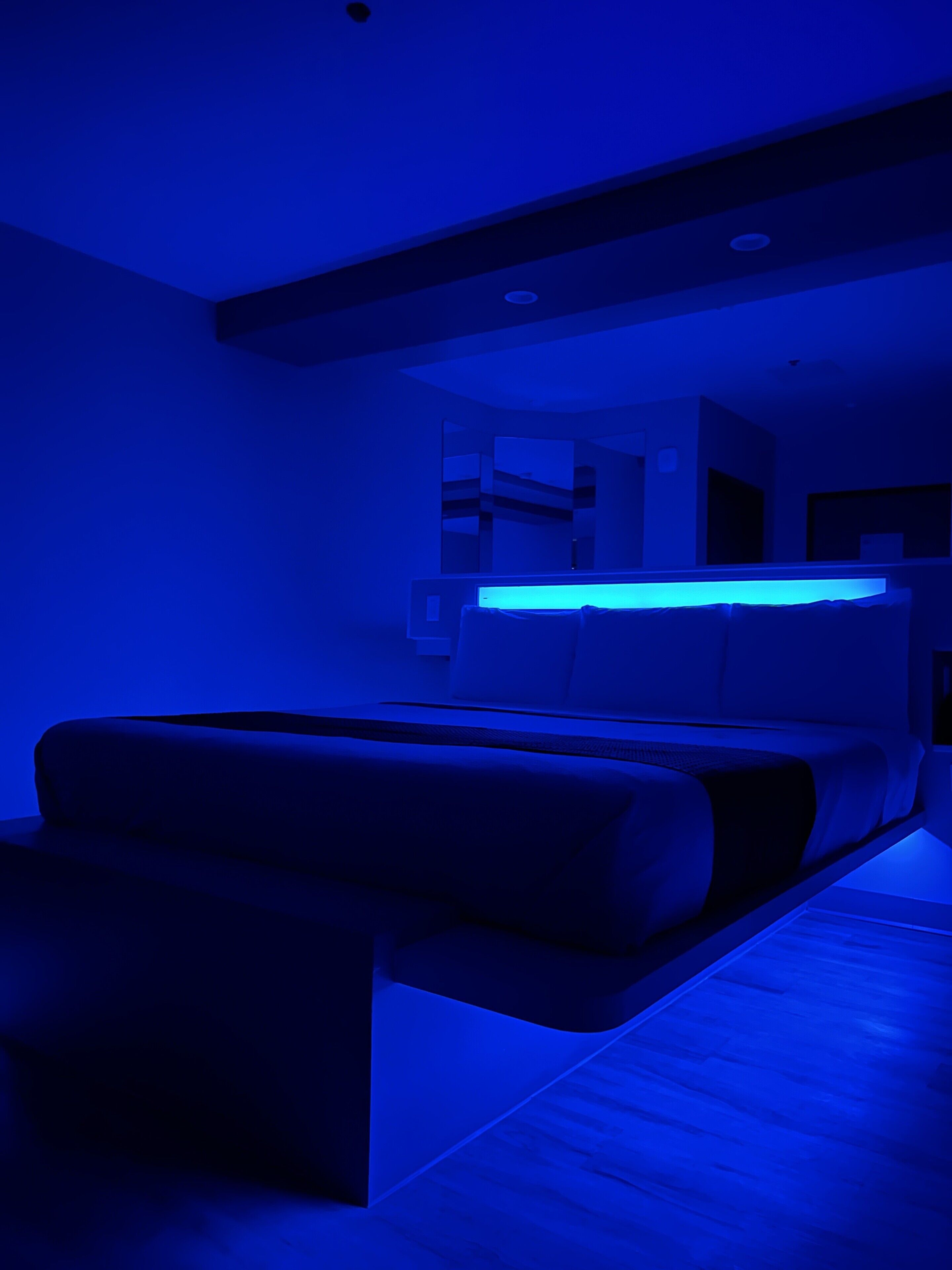 Single Room | Desk, laptop workspace, free WiFi, bed sheets