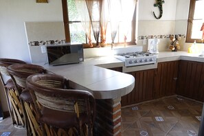 经济平房 | 私人厨房 | 公用冰箱、公用微波炉