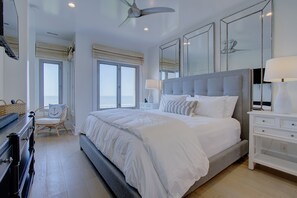 2 bedrooms, WiFi, bed sheets - Unique and sophisticated 2 bed/2 bath oceanfront condo (Kiawah Island)