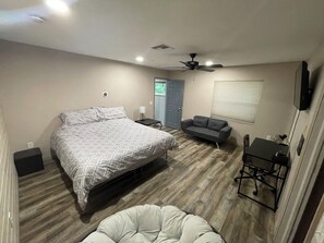 1 bedroom, desk, travel crib, free WiFi