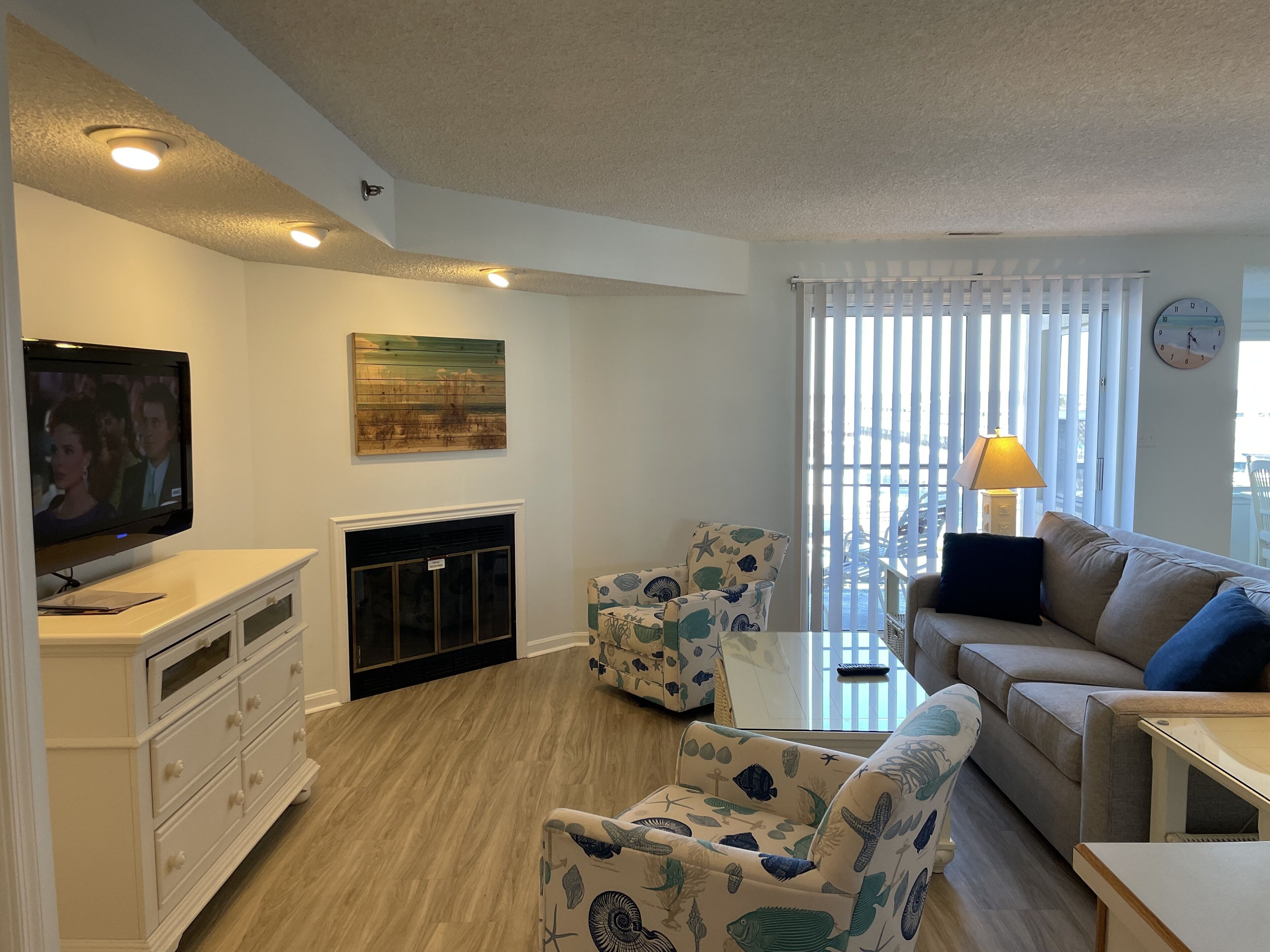 Beautiful condo just steps away from the beach.