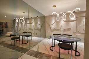 Smart TV 32 polegadas com canais a cabo, TV