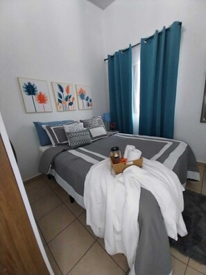 2 Schlafzimmer, Bügeleisen/Bügelbrett, kostenloses WLAN, Bettwäsche