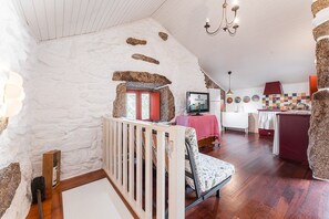 Interior - GuestReady - Quintinha casas do jardim 1 (Arcos de Valdevez)